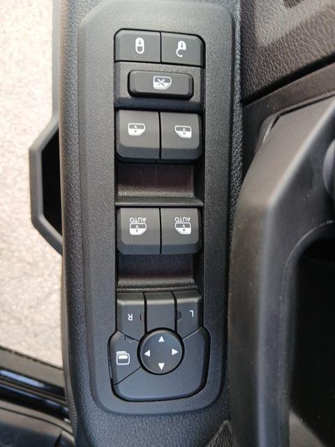 2026 Ram 3500 Tradesman/Big Horn