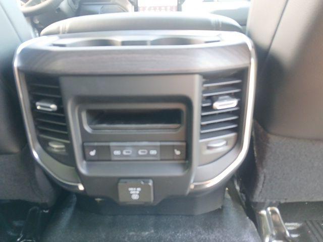 2026 Ram 3500 Tradesman/Big Horn