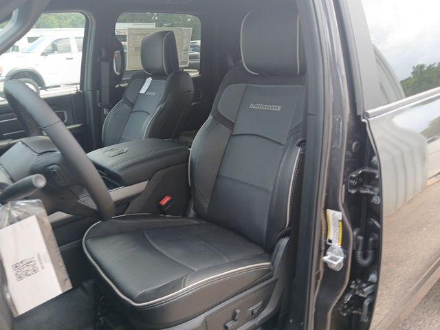 2026 Ram 3500 Tradesman/Big Horn