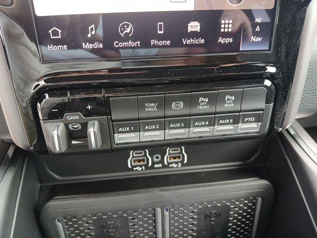 2026 Ram 3500 Tradesman/Big Horn