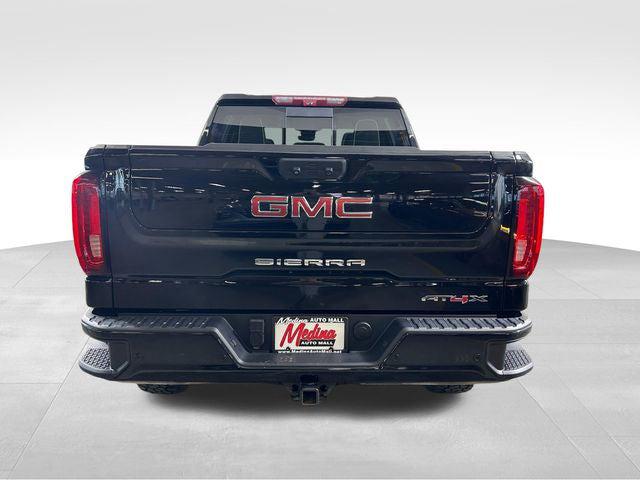 2023 GMC Sierra 1500 4WD Crew Cab Short Box AT4X