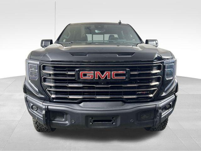 2023 GMC Sierra 1500 4WD Crew Cab Short Box AT4X