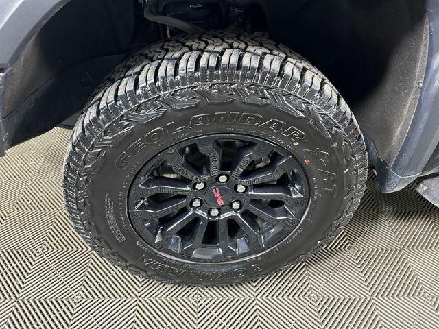 2023 GMC Sierra 1500 4WD Crew Cab Short Box AT4X