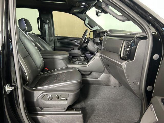 2023 GMC Sierra 1500 4WD Crew Cab Short Box AT4X