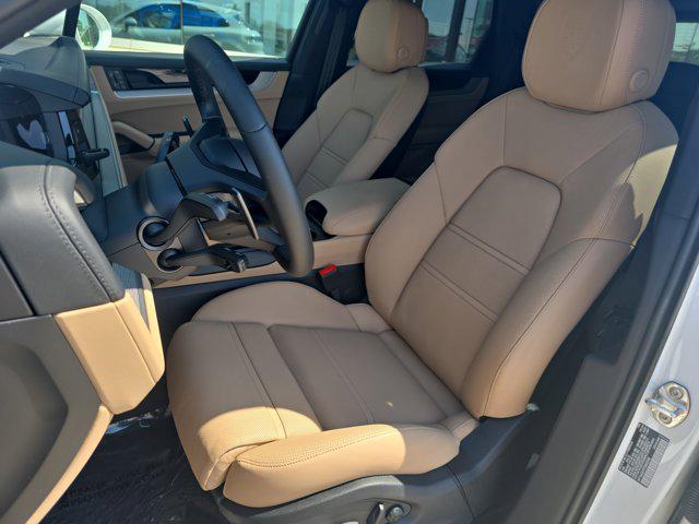 2026 Porsche Cayenne AWD