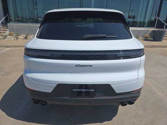 2026 Porsche Cayenne AWD