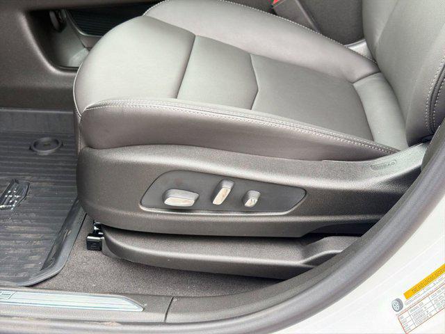 2026 Cadillac XT5 Premium Luxury FWD