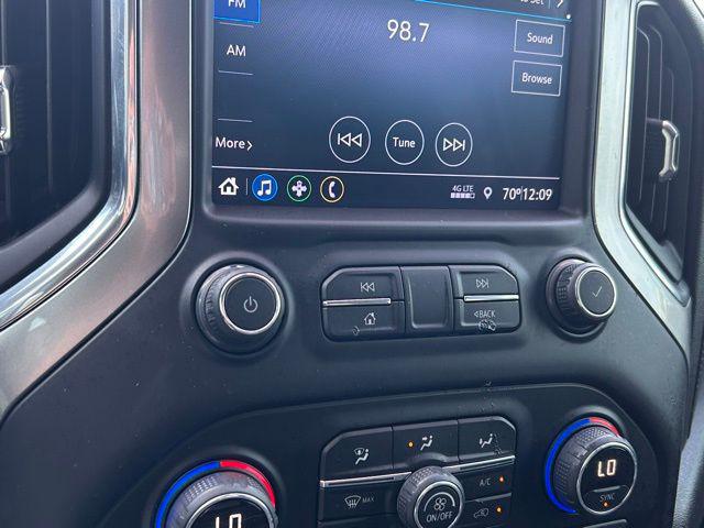 2020 Chevrolet Silverado 1500 2WD Crew Cab Short Bed RST