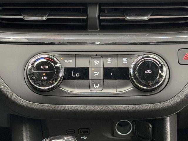 2026 Buick NV Preferred FWD