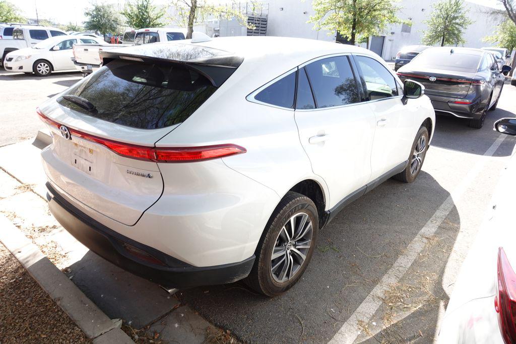 2021 Toyota Venza LE