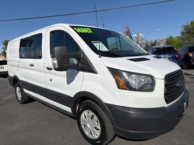 2017 Ford Transit Base