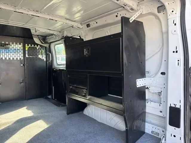 2017 Ford Transit Base