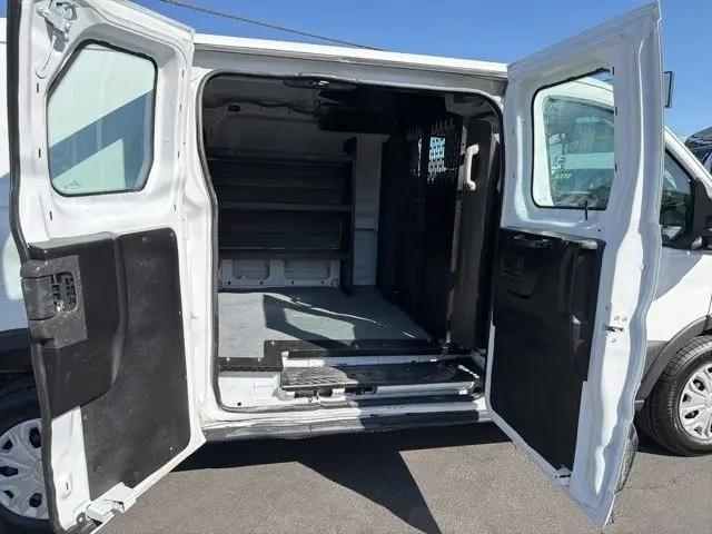 2017 Ford Transit Base