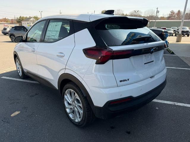 2027 Chevrolet Bolt LT FWD