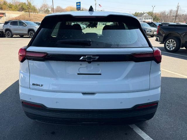 2027 Chevrolet Bolt LT FWD