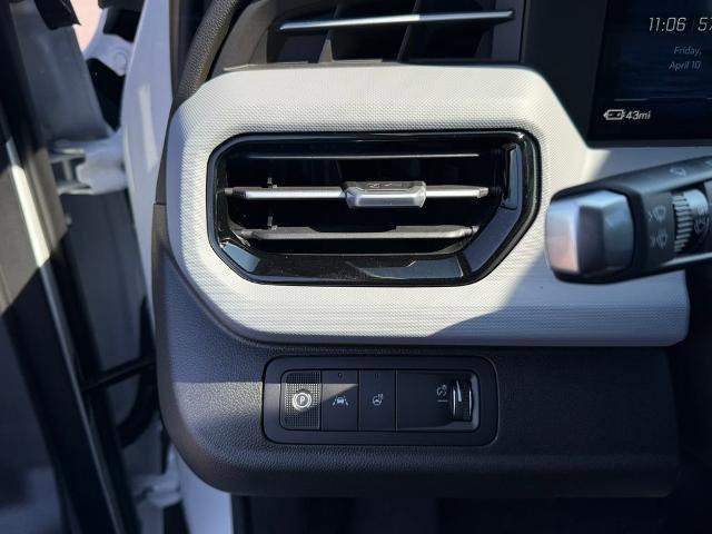 2027 Chevrolet Bolt LT FWD