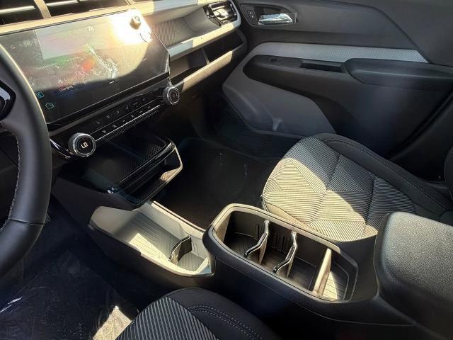 2027 Chevrolet Bolt LT FWD
