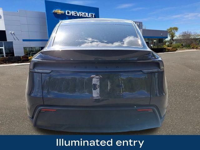 2026 Tesla Model Y Premium Rear-Wheel Drive