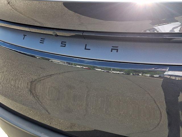 2026 Tesla Model Y Premium Rear-Wheel Drive