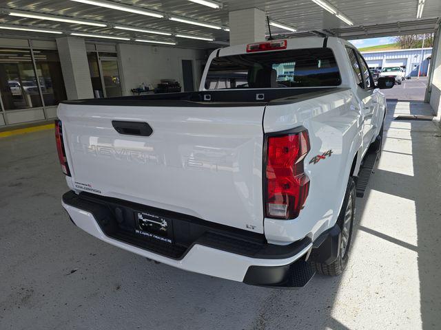 2023 Chevrolet Colorado 4WD Crew Cab Short Box LT