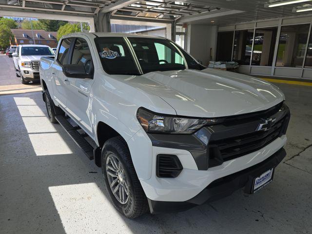 2023 Chevrolet Colorado 4WD Crew Cab Short Box LT