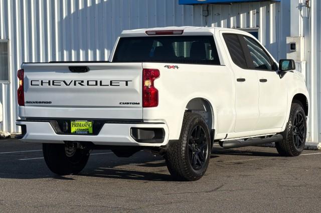 2026 Chevrolet Silverado 1500 4WD Double Cab Standard Bed Custom