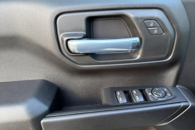 2026 Chevrolet Silverado 1500 4WD Double Cab Standard Bed Custom