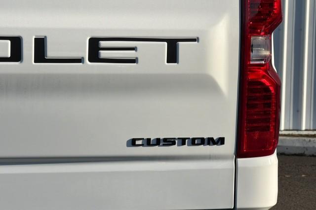 2026 Chevrolet Silverado 1500 4WD Double Cab Standard Bed Custom