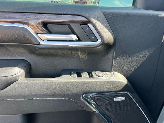 2023 Chevrolet Silverado 1500 4WD Crew Cab Short Bed RST