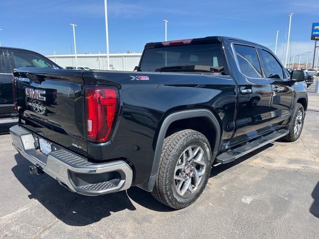 2023 GMC Sierra 1500 4WD Crew Cab Short Box SLT