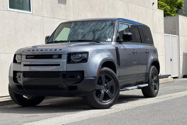 /2024 Land-Rover Defender