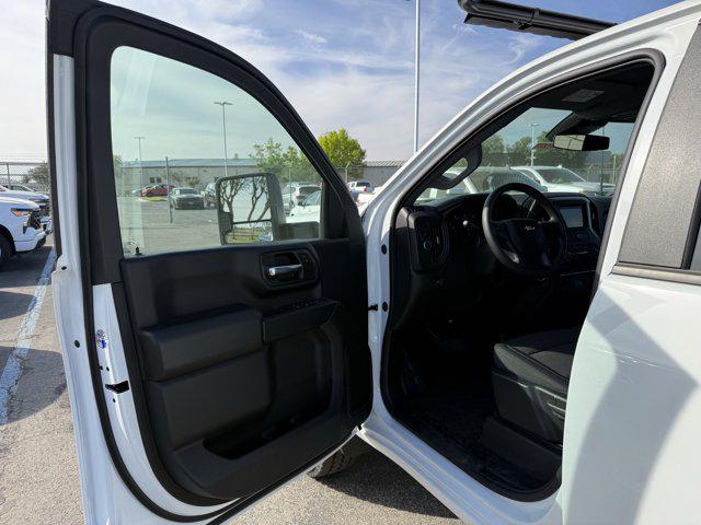 2026 Chevrolet Silverado 2500HD Double Cab, Long Bed, WT, RWD