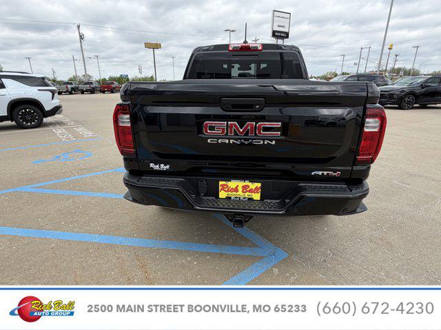 2026 GMC Canyon AT4, 4WD
