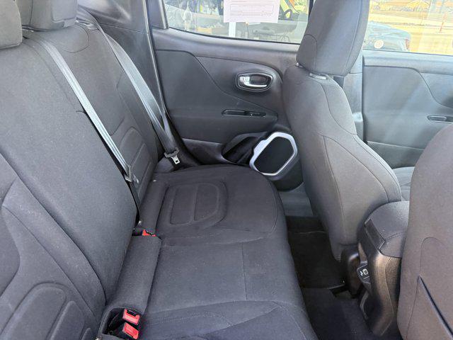 2018 Jeep Renegade Latitude FWD