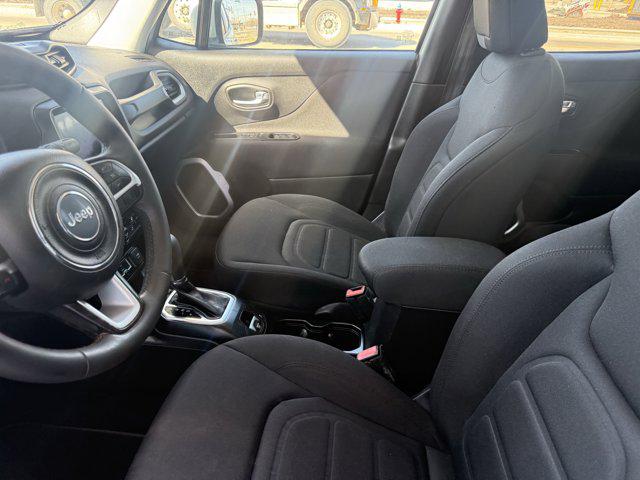2018 Jeep Renegade Latitude FWD