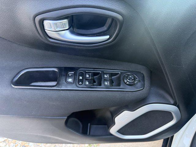 2018 Jeep Renegade Latitude FWD