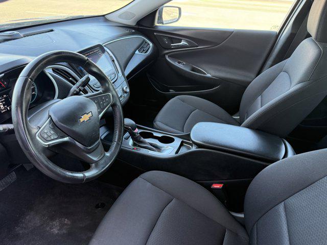 2021 Chevrolet Malibu FWD RS