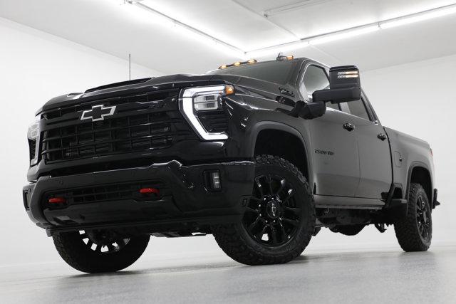 2026 Chevrolet Silverado 2500HD Crew Cab, Standard Bed, LT, 4WD