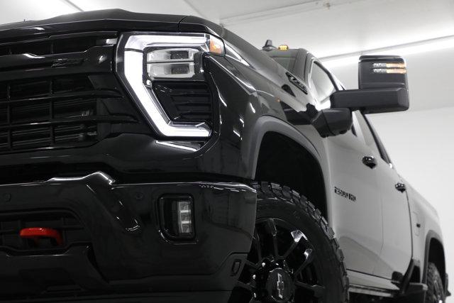 2026 Chevrolet Silverado 2500HD Crew Cab, Standard Bed, LT, 4WD