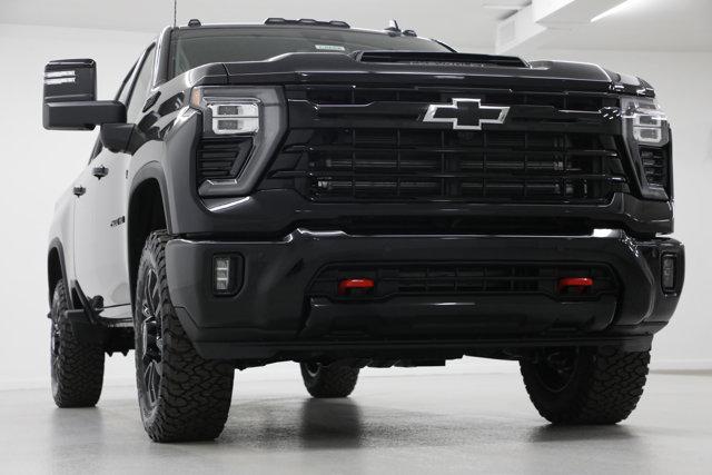 2026 Chevrolet Silverado 2500HD Crew Cab, Standard Bed, LT, 4WD