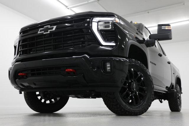 2026 Chevrolet Silverado 2500HD Crew Cab, Standard Bed, LT, 4WD