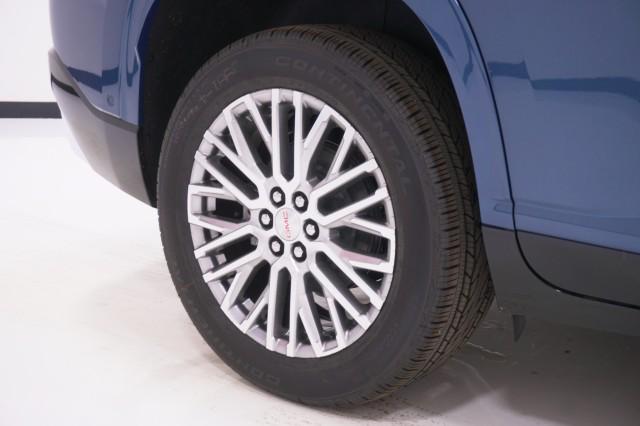 2026 GMC Acadia Denali FWD
