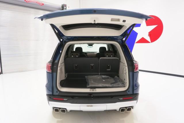 2026 GMC Acadia Denali FWD
