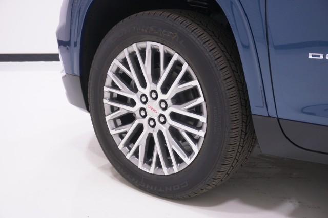 2026 GMC Acadia Denali FWD