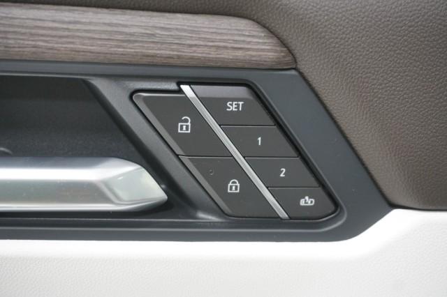 2026 GMC Acadia Denali FWD