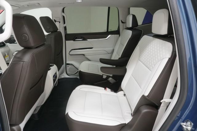 2026 GMC Acadia Denali FWD