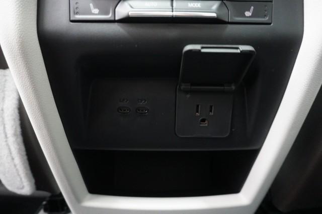 2026 GMC Acadia Denali FWD