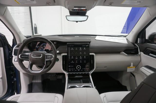 2026 GMC Acadia Denali FWD
