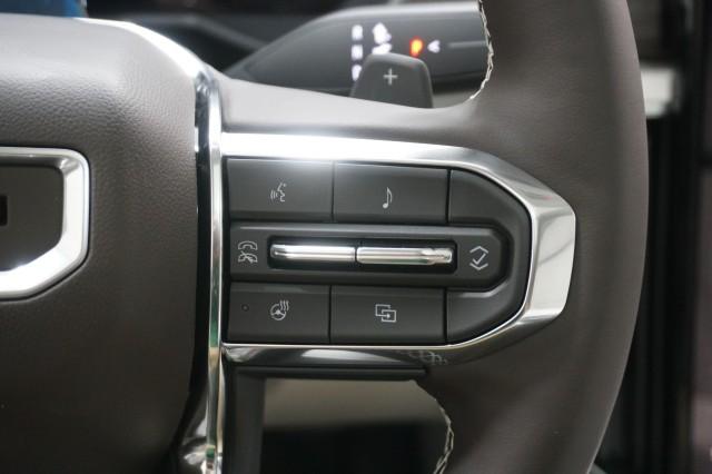2026 GMC Acadia Denali FWD