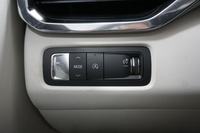 2026 GMC Acadia Denali FWD